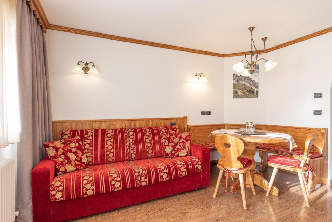 Residence Adler San Martino Di Castrozza Exterior photo