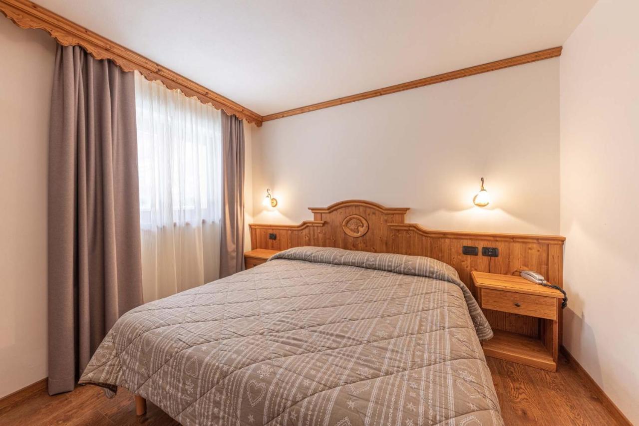 Residence Adler San Martino Di Castrozza Exterior photo