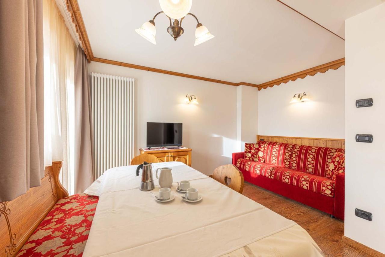 Residence Adler San Martino Di Castrozza Exterior photo