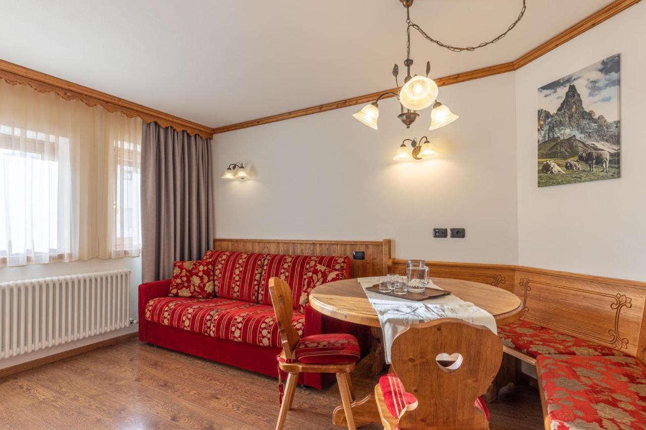 Residence Adler San Martino Di Castrozza Exterior photo